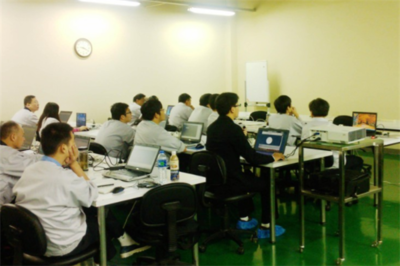 ?；ń逃?點亮未來，專業教育信息咨詢的領航者